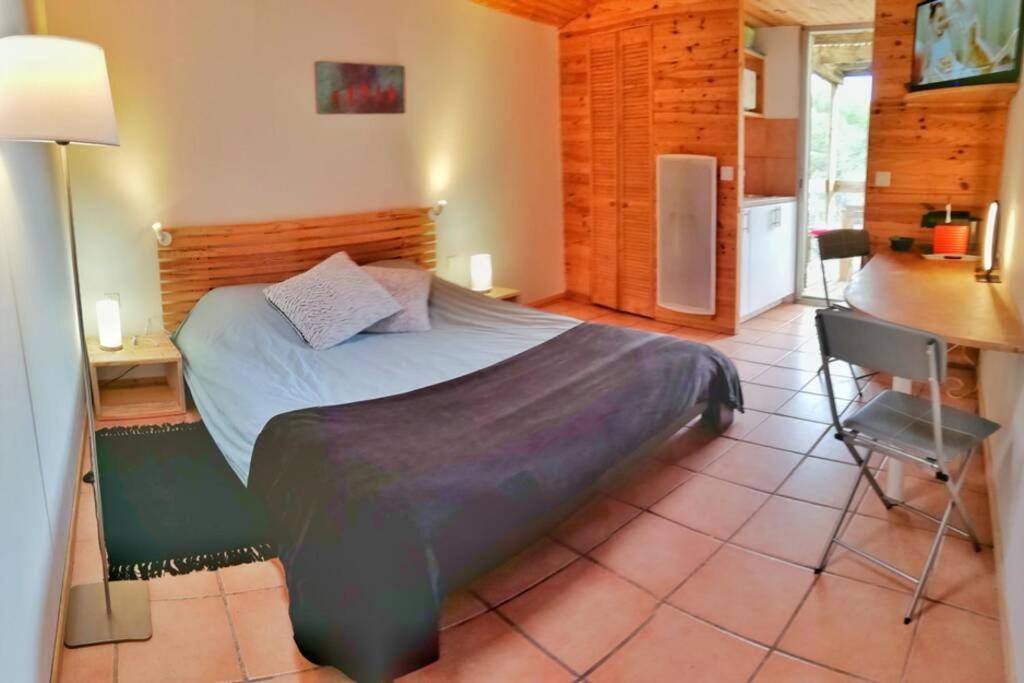 22 M2, Terrasse Vue Lac, Dans Propriété Face Au Du Salagou Liausson